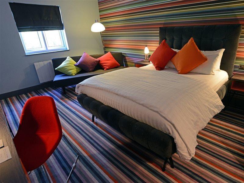 Village Hotel Ковънтри Екстериор снимка